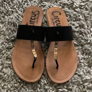 Circus by Sam Edelman T-strap sandals